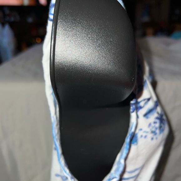 Loft Outlet Tropical Tank Top - Picture 3 of 9